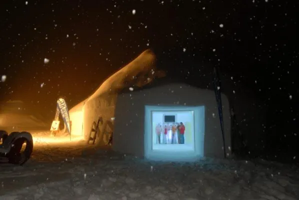 Bild: Volvo XC ICE CAMP presented by Nokia – Willkommen