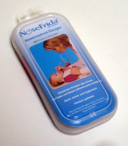 Nasensekretsauger Nosefrida: Sanfte und sichere Hilfe bei verstopfter Babynase Bild: Nasensekretsauger Nosefrida: Sanfte und sichere Hilfe bei verstopfter Babynase