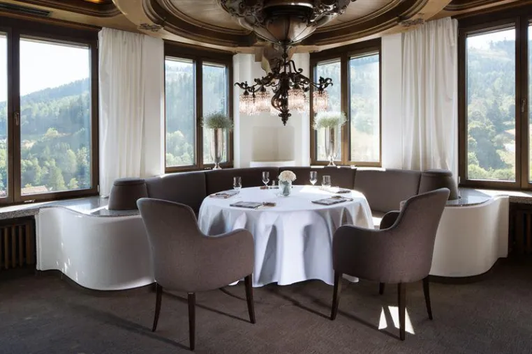 La Liste 2017: Schwarzwaldstube bestes Restaurant Deutschlands und beste Weinkarte weltweit Bild: La Liste 2017: Schwarzwaldstube bestes Restaurant Deutschlands und beste Weinkarte weltweit