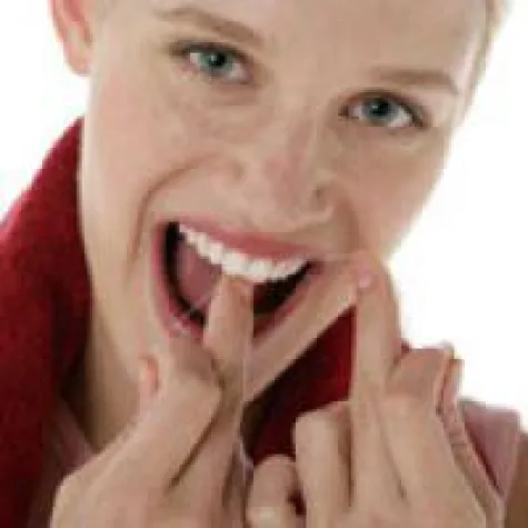 Bild: Professionelle Wurzelbehandlung als Methode zum Zahnerhalt