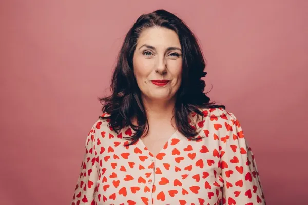 Bild: Valentinstag: Warum er für viele Frauen kein Liebesfest, sondern ein Scham-Trigger ist