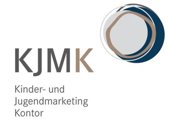 Bild: Intensive Diskussionen und wertvoller Austausch beim Kinder- und Jugendmarketing Strategie-Wokshop