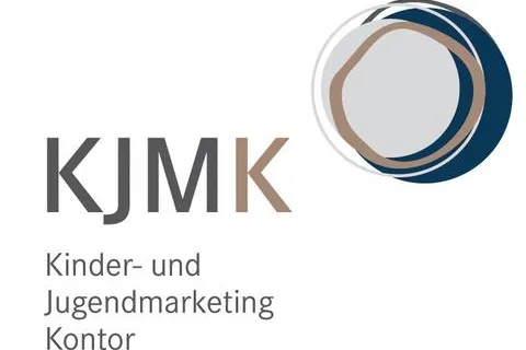 Bild: Intensive Diskussionen und wertvoller Austausch beim Kinder- und Jugendmarketing Strategie-Wokshop