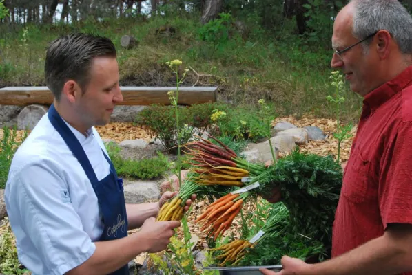 Bild: Gärtnerhof »Guter Heinrich« und Sternekoch Pierre Nippkow auf einer Wellenlänge