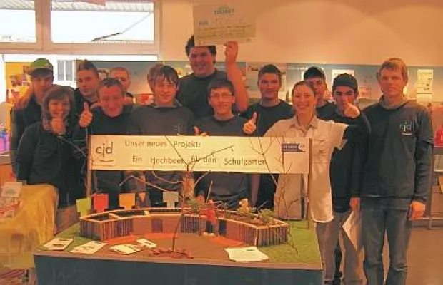 1.700 Euro für ein weiteres Bio-Bauwerk im Jugenddorf Bild: 1.700 Euro für ein weiteres Bio-Bauwerk im Jugenddorf