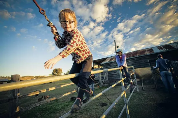 Bild: Farmstay in Queensland: Übernachten bei den Outback-Cowboys
