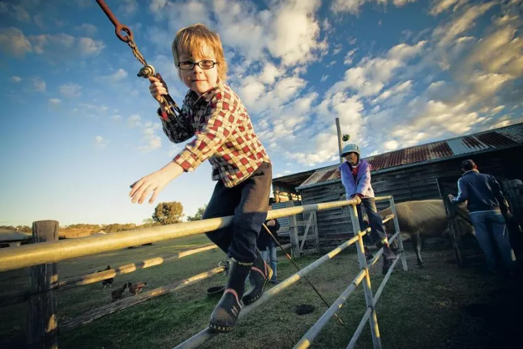 Bild: Farmstay in Queensland: Übernachten bei den Outback-Cowboys