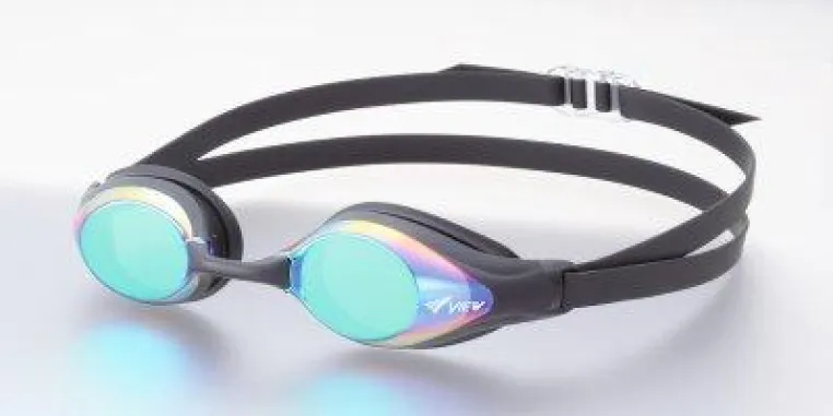 Bild: Optische Schwimmbrillen erhöhen die Sehkraft auch beim Sport