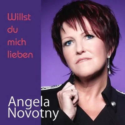 Bild: Angela Novotny fragt musikalisch „Willst Du mich lieben“