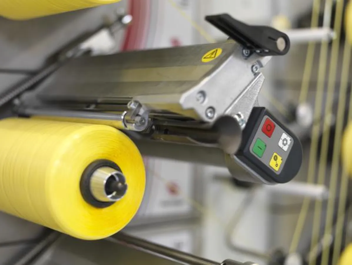 Präzisionskreuzspuler linTAPE der Starlinger & Co. GmbH.