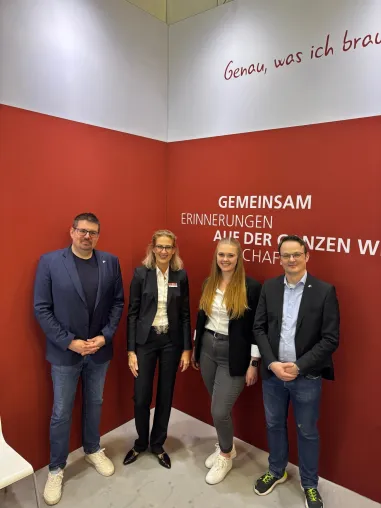 Bild: team neusta und SERVICE-REISEN starten strategische Partnerschaft