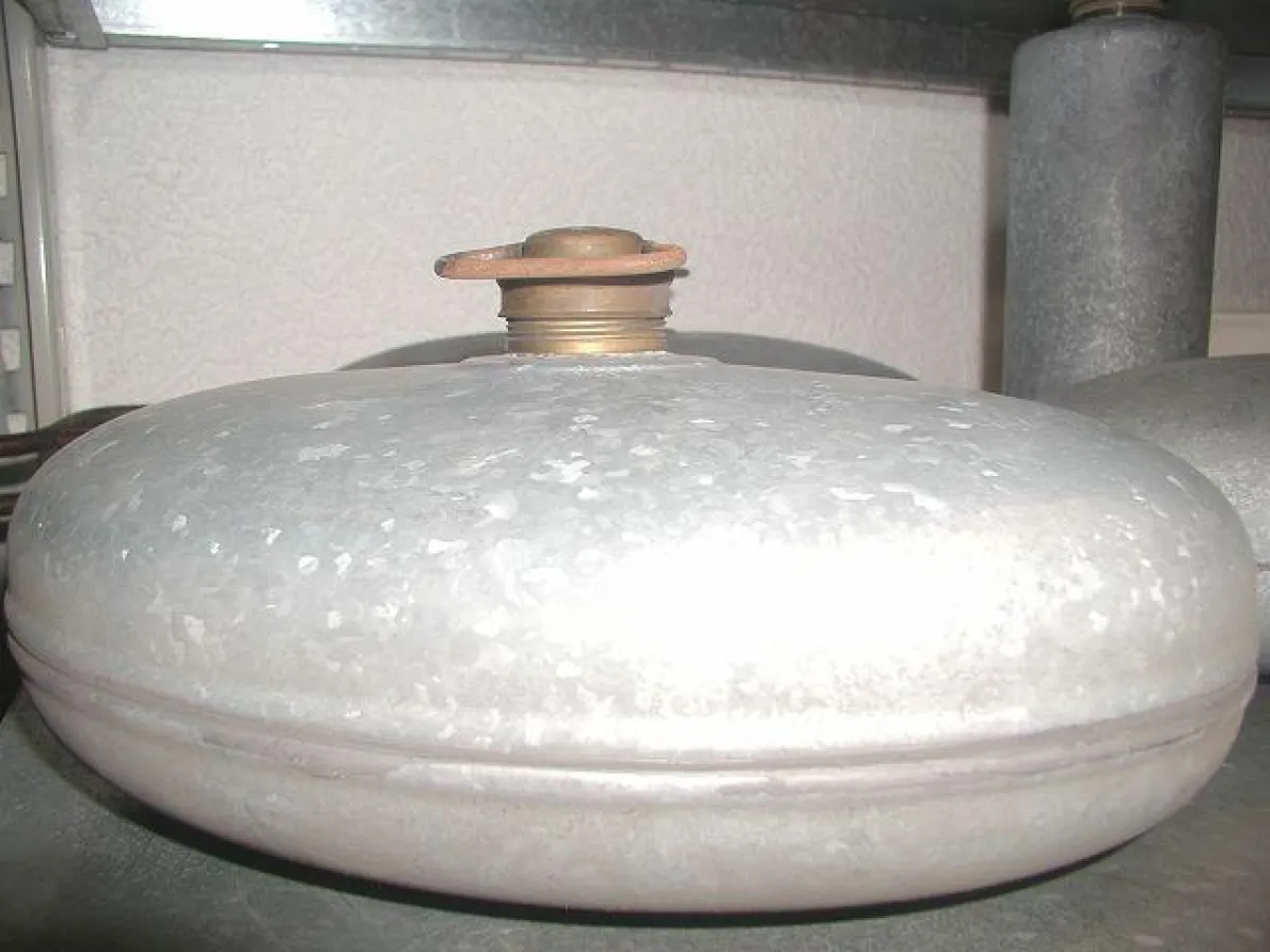 alte Warmflasche
