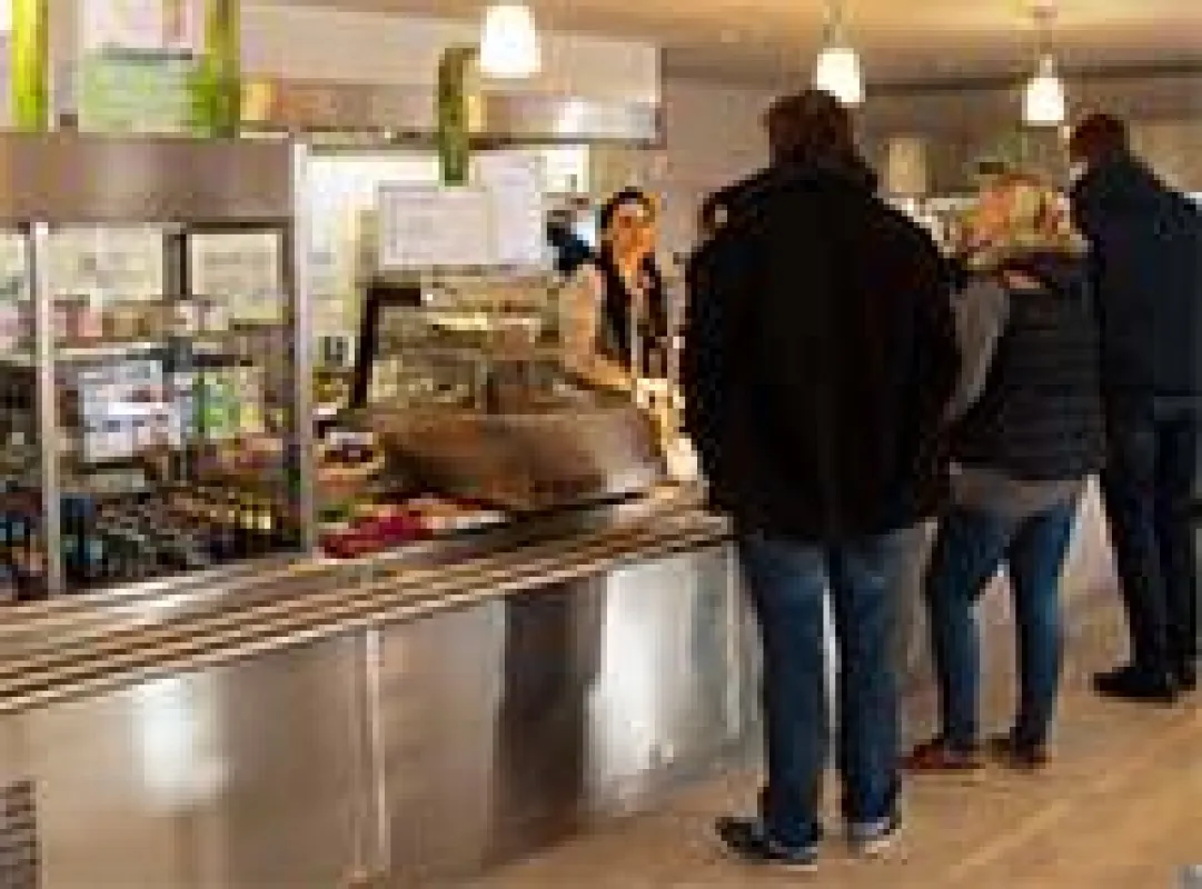 Das neue Betriebsrestaurant wird von den Mitarbeitern sehr gut angenommen.
