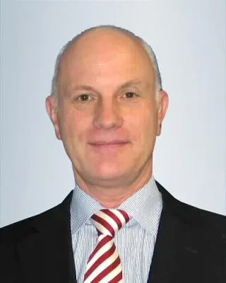 Martin Lütkehaus rückt in den Vorstand der Bonnfinanz AG Bild: Martin Lütkehaus rückt in den Vorstand der Bonnfinanz AG