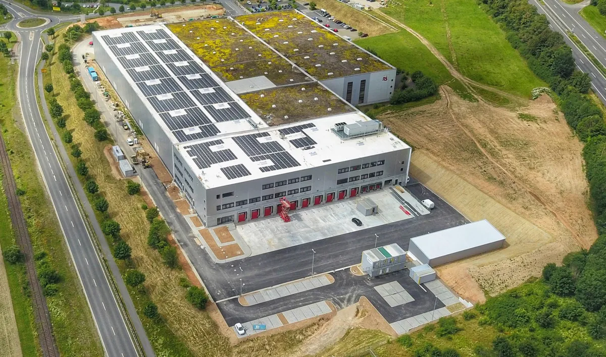 Dematic automatisiert das Zentrallager der RS Components GmbH in Bad Hersfeld. (Foto: RS Components)