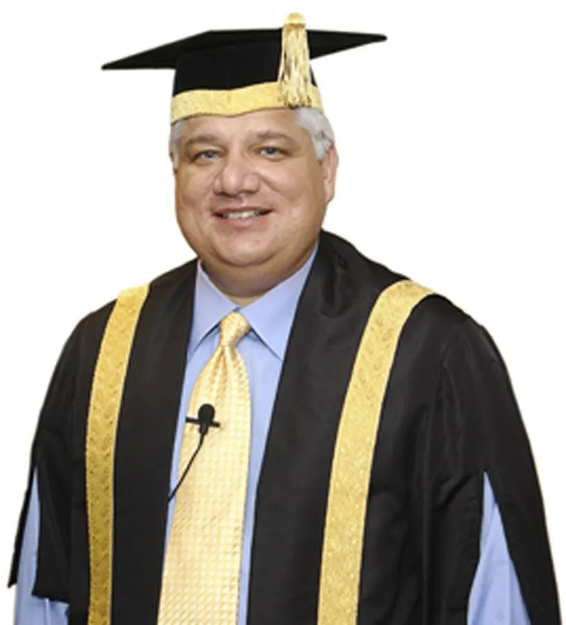 Neben seinen Aufgaben für Research in Motion (RIM) vertritt Mike Lazardis auch die University of Waterloo als ihr Kanzler. (Quelle: University of Waterloo)