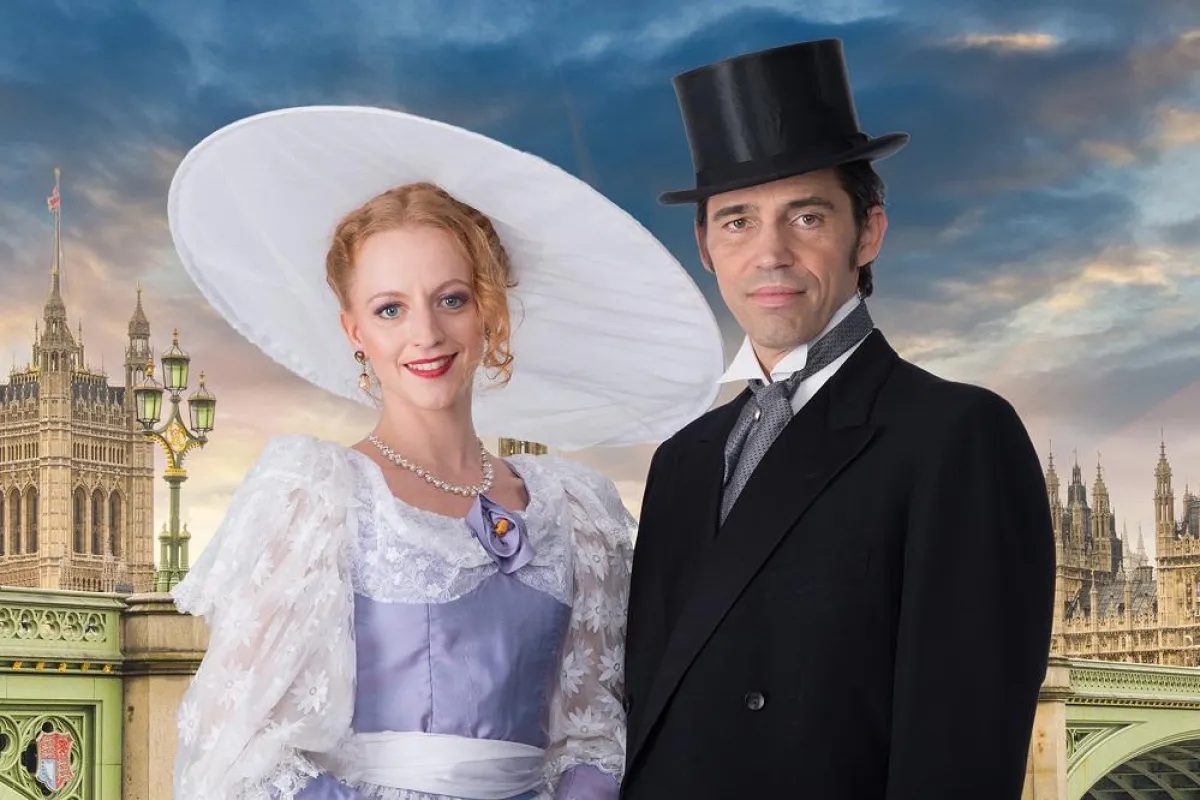 Julia Hell spielt Eliza, Marcel Krohn Professor Higgins