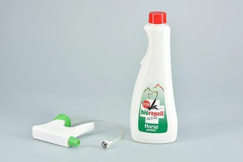 Bild: 360 Grad-Sprühkopf, neue Flasche und verbesserte Formulierung für biorepell® active horse protect