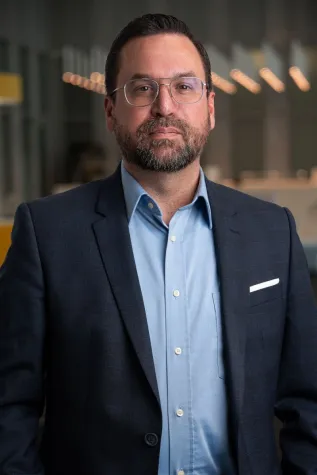 PoE++ und strukturierte Gebäudeverkabelung: Hecking Elektrotechnik macht Gebäude netzwerkfähig Bild: PoE++ und strukturierte Gebäudeverkabelung: Hecking Elektrotechnik macht Gebäude netzwerkfähig