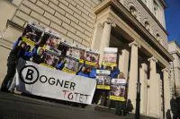 Bild: Tierschützer kämpfen vor dem Landgericht Bonn für die Meinungsfreiheit