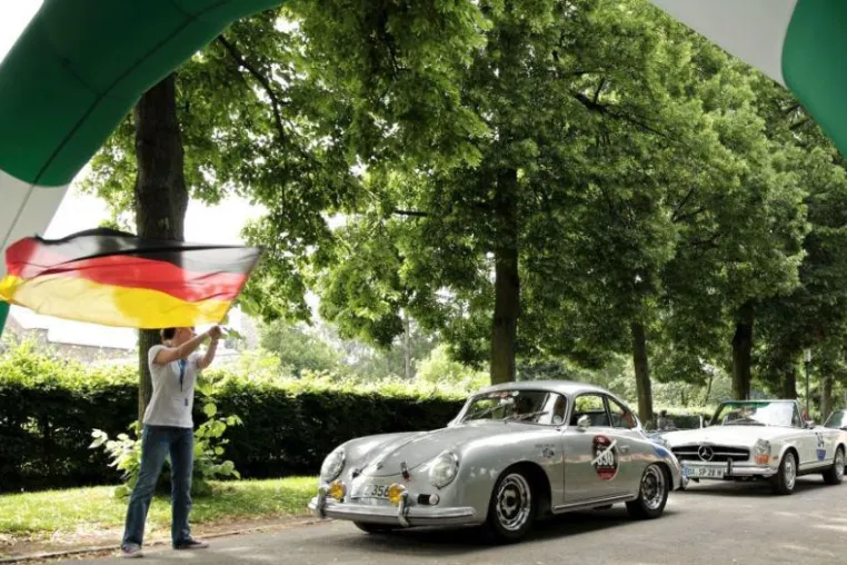 Bild: Cosynus Classic 2014: Vierte Auflage der beliebten Young- und Oldtimer-Ausfahrt