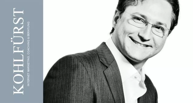 Bild: Vortrag zum Thema @twitter.facebook.XING & Co - Social Media für kleine Unternehmen und schmales Budget