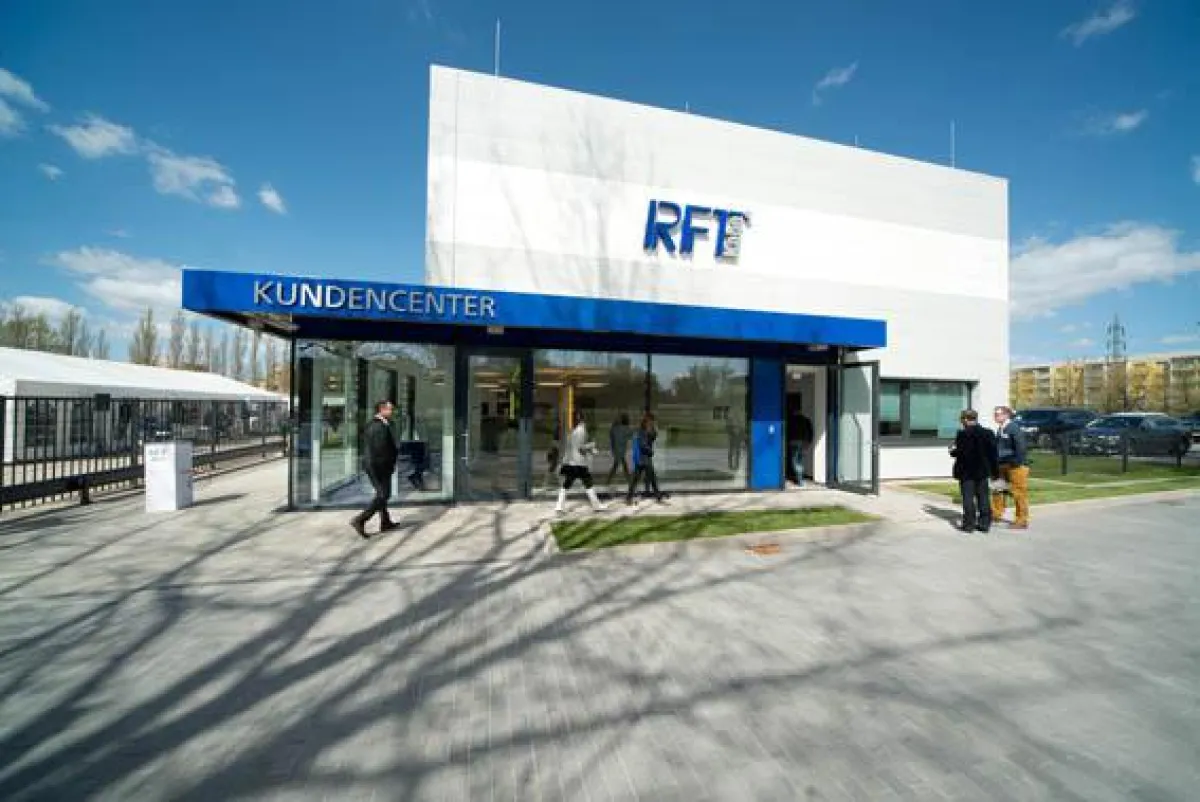 Neuer Geschäfts- und Technikstandort der RFT Kabel in Neuruppin
