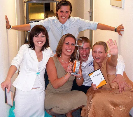 Bild: pixelapostel sucht die Kommunikationsstars von morgen