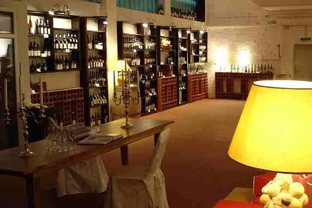 Bild: "Weltstar MERLOT" Veranstaltungen mit Weinversteigerung vom 30.10. - 3.11. im Weinforum-Frankfurt