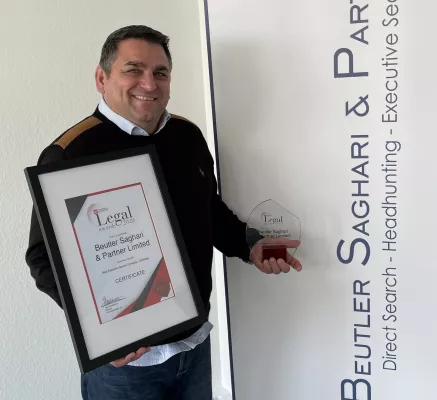 Beutler Saghari & Partner vom Acquisition International Magazin ausgezeichnet Bild: Beutler Saghari & Partner vom Acquisition International Magazin ausgezeichnet