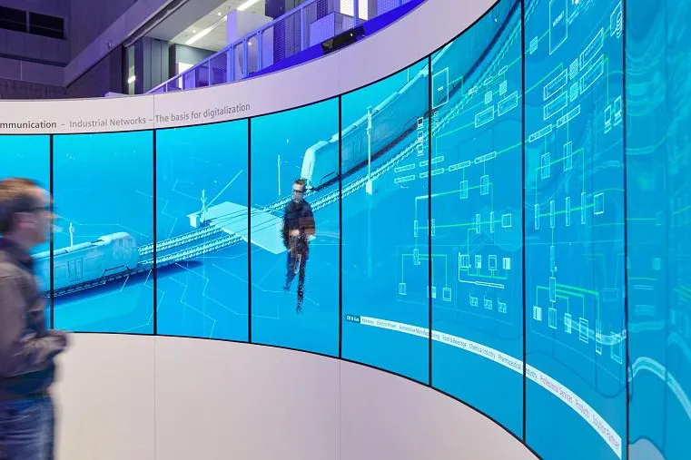 SPS IPC Drives 2018: hl-studios ermöglicht digitales Eintauchen Bild: SPS IPC Drives 2018: hl-studios ermöglicht digitales Eintauchen