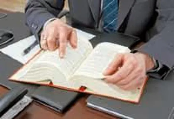 Bild: Speziell für Nicht-Juristen: Weiterbildung Arbeitsrecht, Start im März