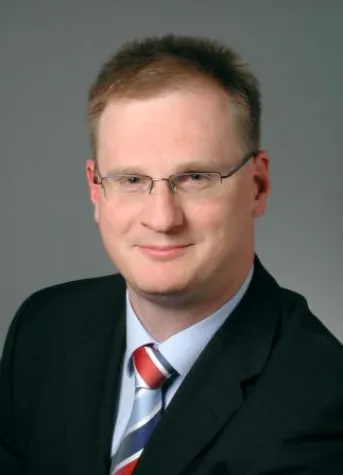 Bild: Einzelgespräche und Standparty für die Presse auf der CeBIT 2008