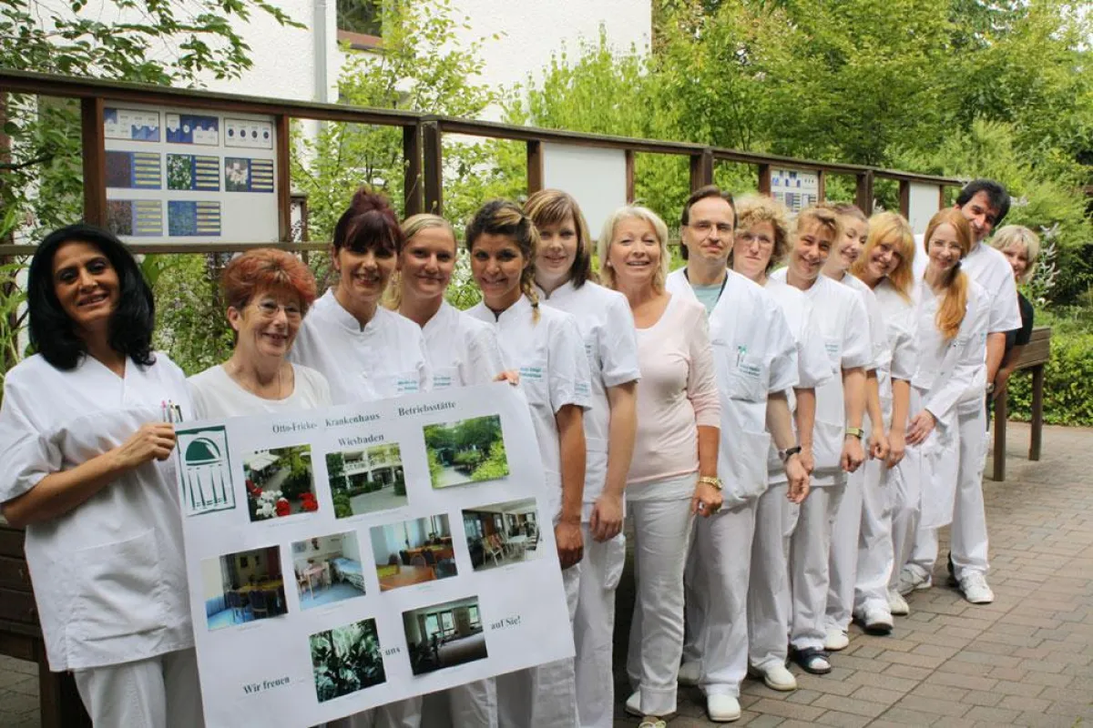 Wir sind ein starkes Team! - Das Team der Station A4 wurde als Hessisches Klinikteam 2009 ausgezeichnet.