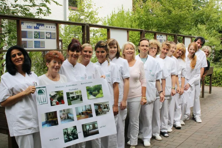 Bild: „Station A4“ des Otto-Fricke-Krankenhauses in Wiesbaden als „Hessisches Klinikteam 2009“ ausgezeichnet