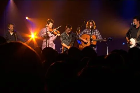 Bild: OLD CROW MEDICINE SHOW mit Mumford & Sons auf Tour und neuer Live-DVD