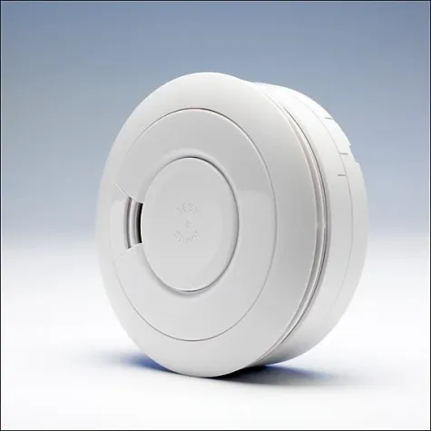 Bild: Der Lebensretter hängt an der Decke