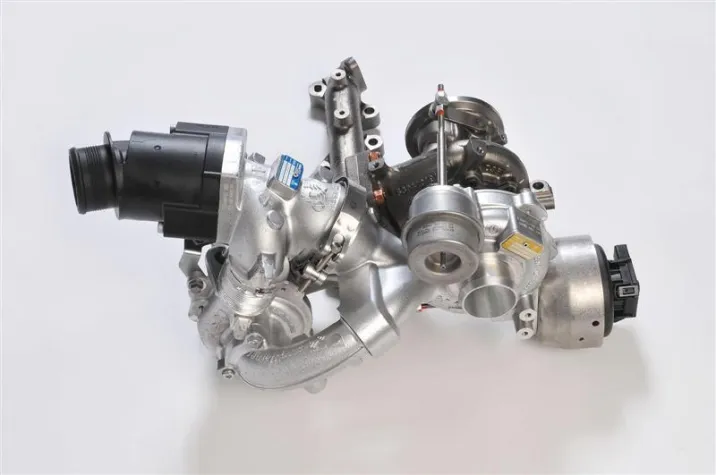 BORGWARNER LIEFERT R2S® TURBOLADERTECHNOLOGIE FÜR LEISTUNGSSTARKE DIESELMOTOREN VON VW Bild: BORGWARNER LIEFERT R2S® TURBOLADERTECHNOLOGIE FÜR LEISTUNGSSTARKE DIESELMOTOREN VON VW