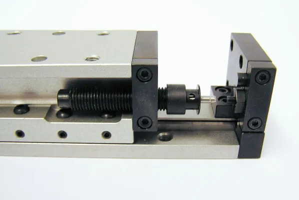 Bild: Vielseitig einsetzbar: Diverse Dämpfer von ACE in Linearmodulen