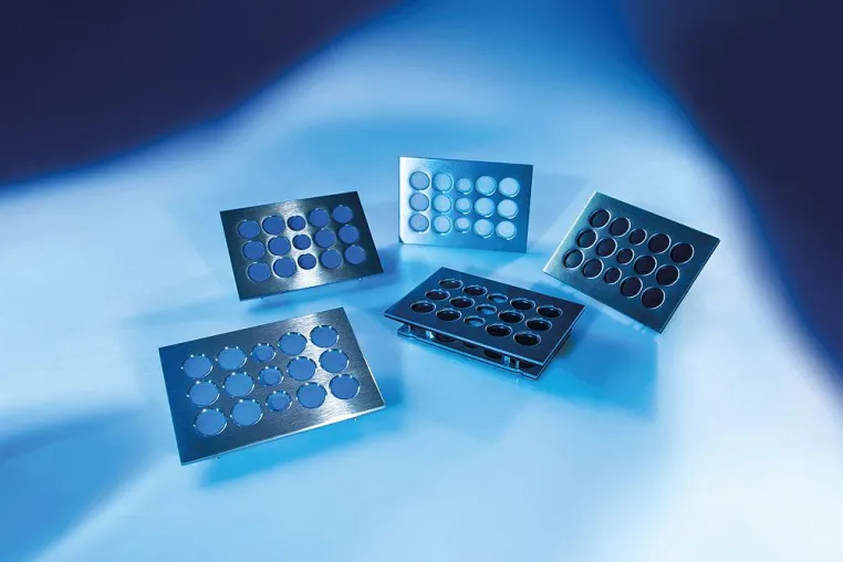 Kabeleinführung nach Maß erobert mit „Hygienic Design“ und FDA-Zulassung die Lebensmittel- und Pharmaindustrie Bild: Kabeleinführung nach Maß erobert mit „Hygienic Design“ und FDA-Zulassung die Lebensmittel- und Pharmaindustrie