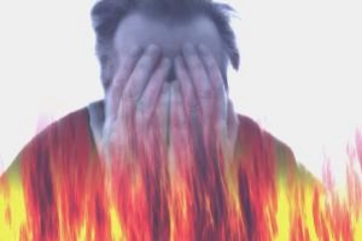 Bei Burn-out empfiehlt es sich, die Mikronährstoffversorgung testen zu lassen. Bild: Gerd Altmann/ Pixelio.de