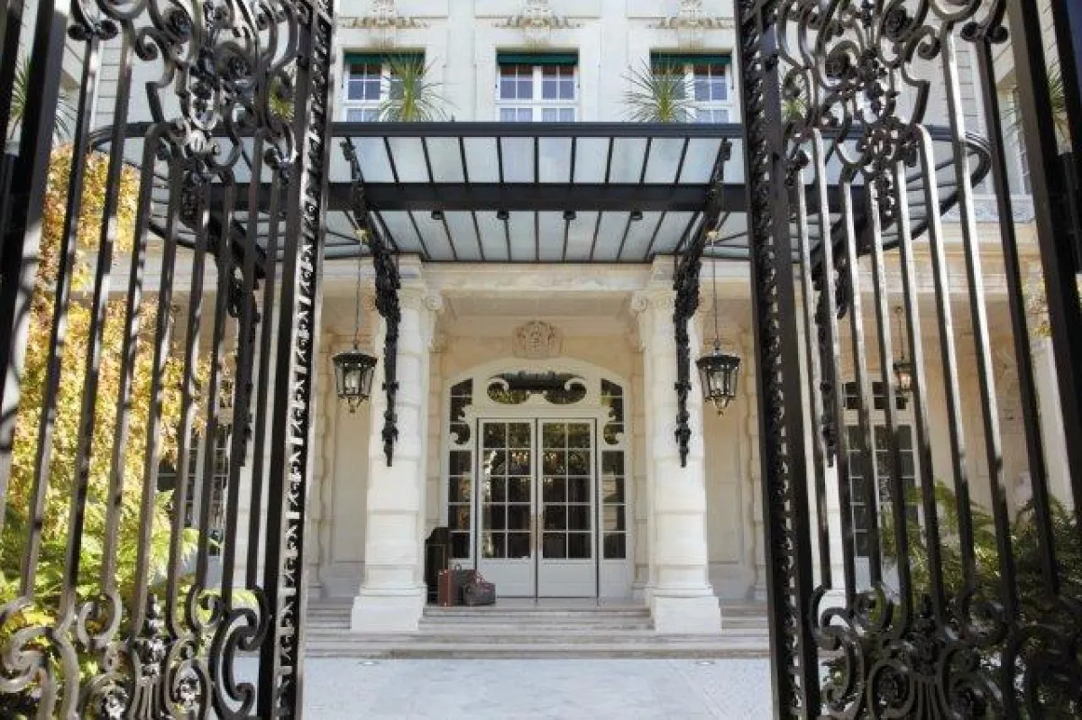 Palace-Status: Prestigeträchtige Auszeichnung für das Shangri-La Hotel, Paris.