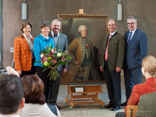 Bild: Freunde des Grünen Gewölbes übergeben Porträt Friedrich Augusts II. an die Staatlichen Kunstsammlungen Dresden