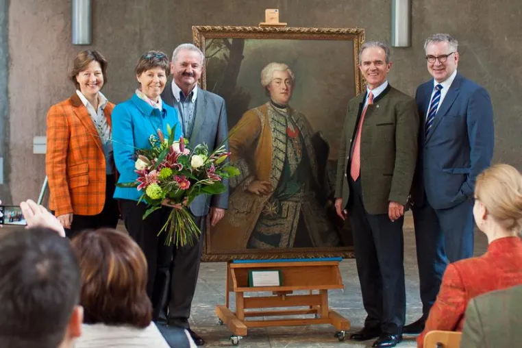 Freunde des Grünen Gewölbes übergeben Porträt Friedrich Augusts II. an die Staatlichen Kunstsammlungen Dresden Bild: Freunde des Grünen Gewölbes übergeben Porträt Friedrich Augusts II. an die Staatlichen Kunstsammlungen Dresden