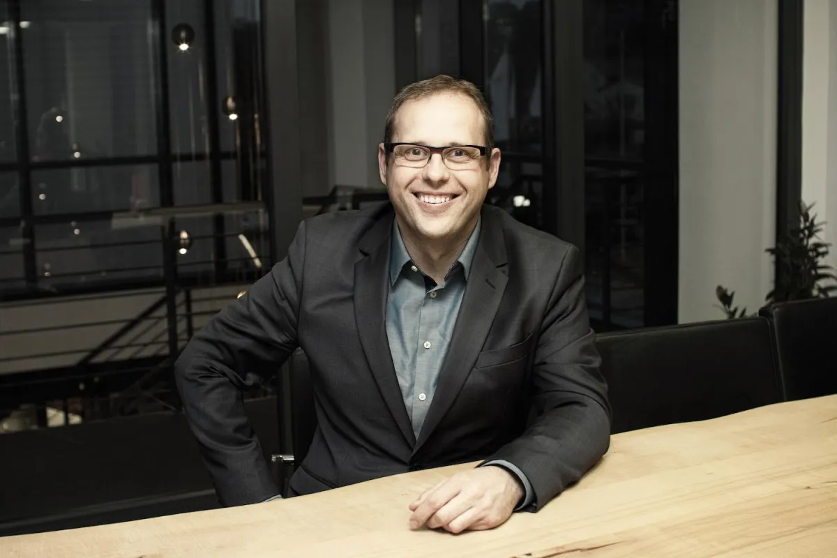 Architekt und Designer Marcel Schuckel ist Experte für die Architektur der Arbeitswelt der Zukunft.