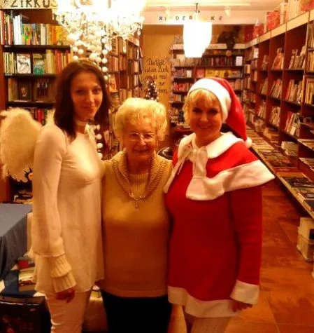 Bild: Ein Besuch bei der Weihnachtsfrau