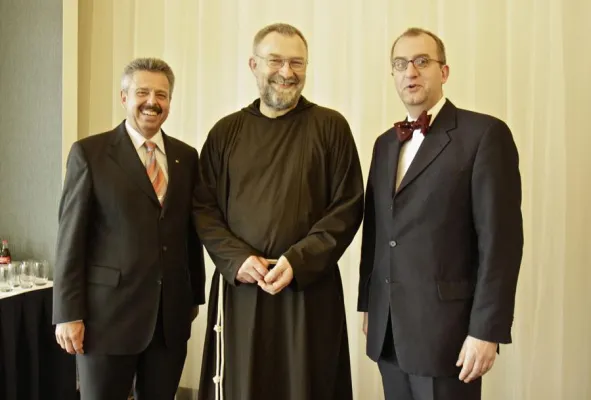 Gastgewerblicher Fachverband tagt in Hamburg Bild: Gastgewerblicher Fachverband tagt in Hamburg