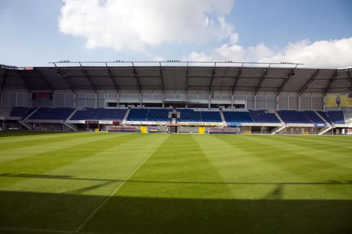 CAMCO GmbH - Sound Linear installiert Beschallungsanlage in der paragon Arena zu Paderborn Bild: CAMCO GmbH - Sound Linear installiert Beschallungsanlage in der paragon Arena zu Paderborn