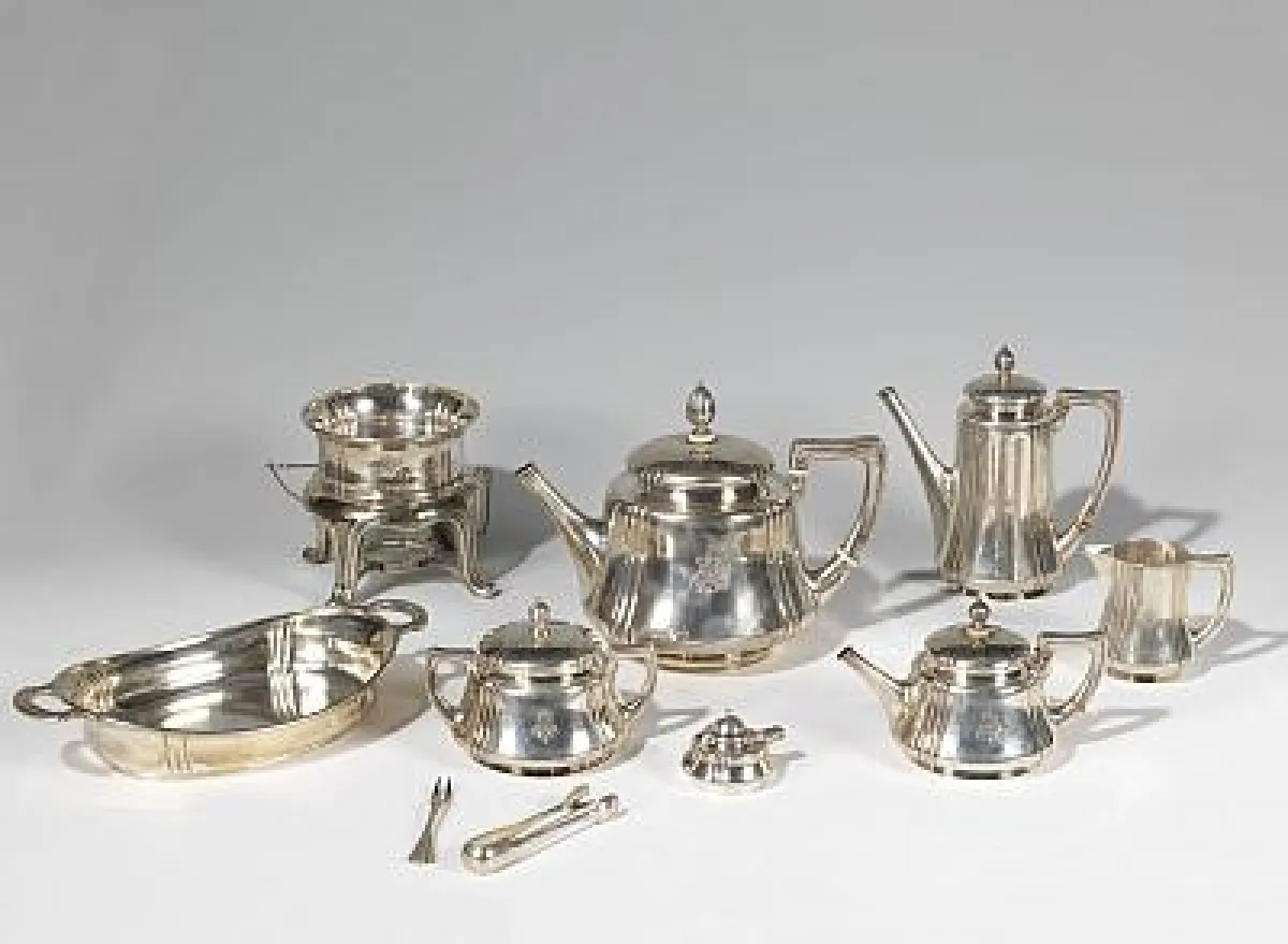 Fabergé-Service, 10-tlg., im Originalkoffer. Silber. St. Petersburg. 1899-1908. Preis: EUR 15-20.000