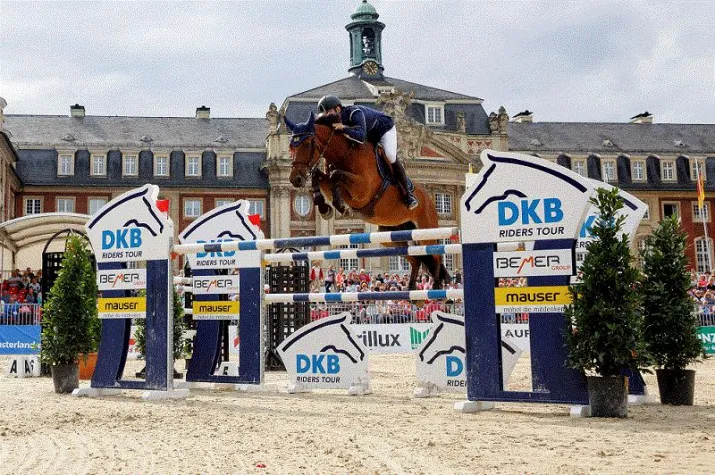 Bild: Jens Baackmann mit Sensationssieg in Münster